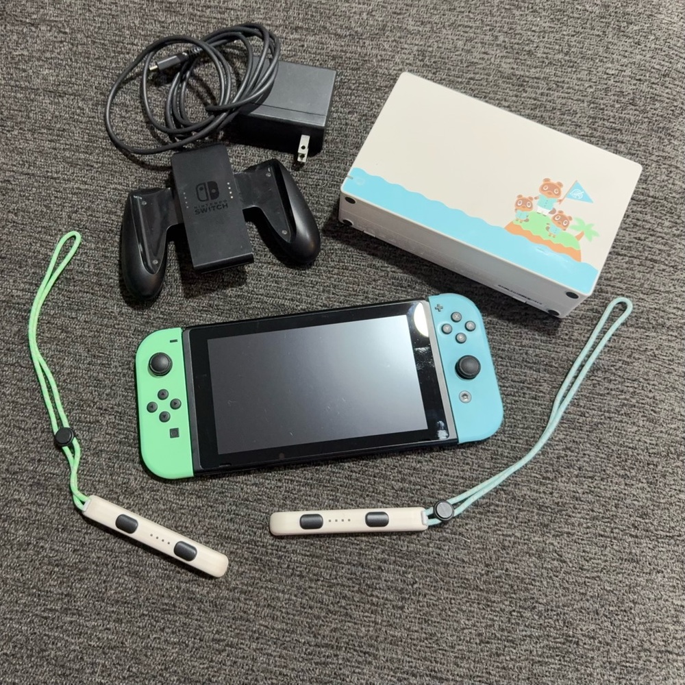Nintendo Switch Special Edition - Mint Green and Sky Blue
